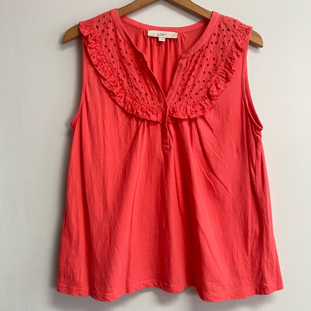 LOFT SLEEVELESS TOP - LARGE